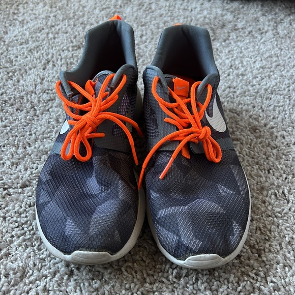 Nike Roshe One Flight - Picture 3 of 4